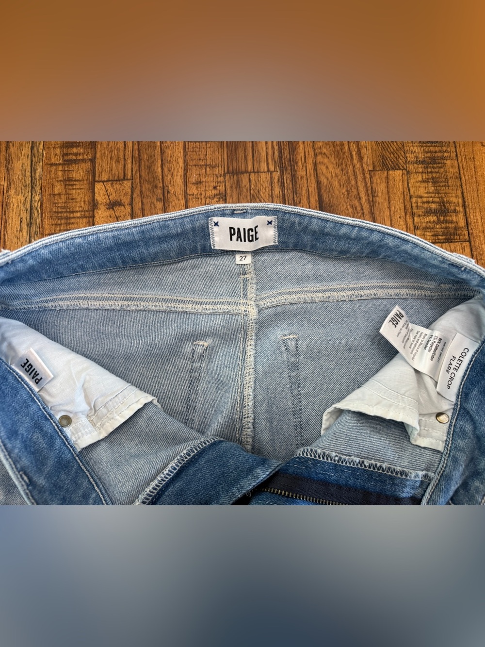 PAIGE Colette Crop Flare with Frayed Hem Light Wash Jeans Size 27 - Picture 8 of 11